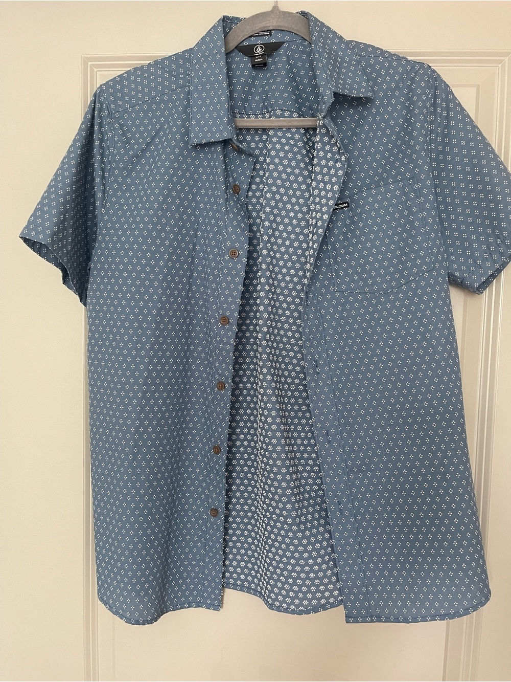 Volcom Light Blue Short-Sleeve Printed Button-Down Shirt